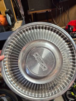 14in Ford hub caps for 1968