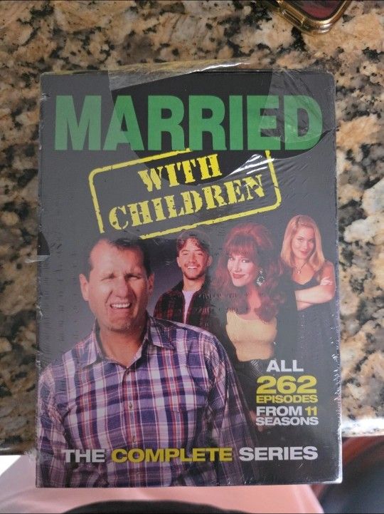 Married... With Children: The Complete Series (DVD, 2015, 21-Disc Set)