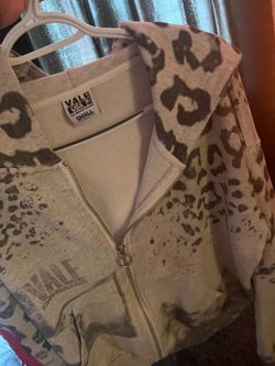 ValeForever Gray Zip Up