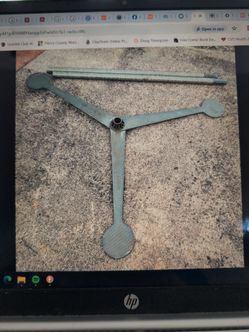 2 sets of Parachute spreaders