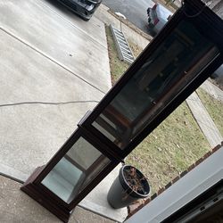 6 Foot Tall Oak And Glass Showcase With Glass Shelves And Ligting Inside
