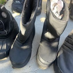 Unisex Snow Boots Size 5