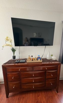 Used bedroom set