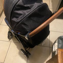 MONBEBE BABY Stroller. Brand New