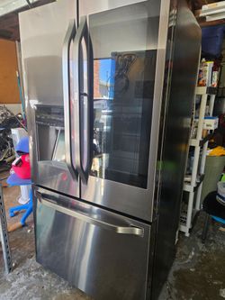 LG refrigerator