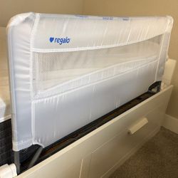 Regalo Safety Swing Down Bed Rail Guard for Toddlers