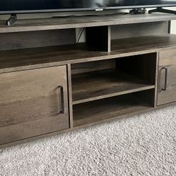 Tv stand 