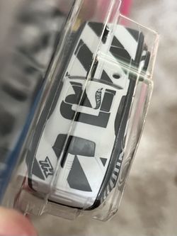 HOT WHEELS 2025 Hi-Roller II Series HW Art Cars STH Super Treasure Hunt