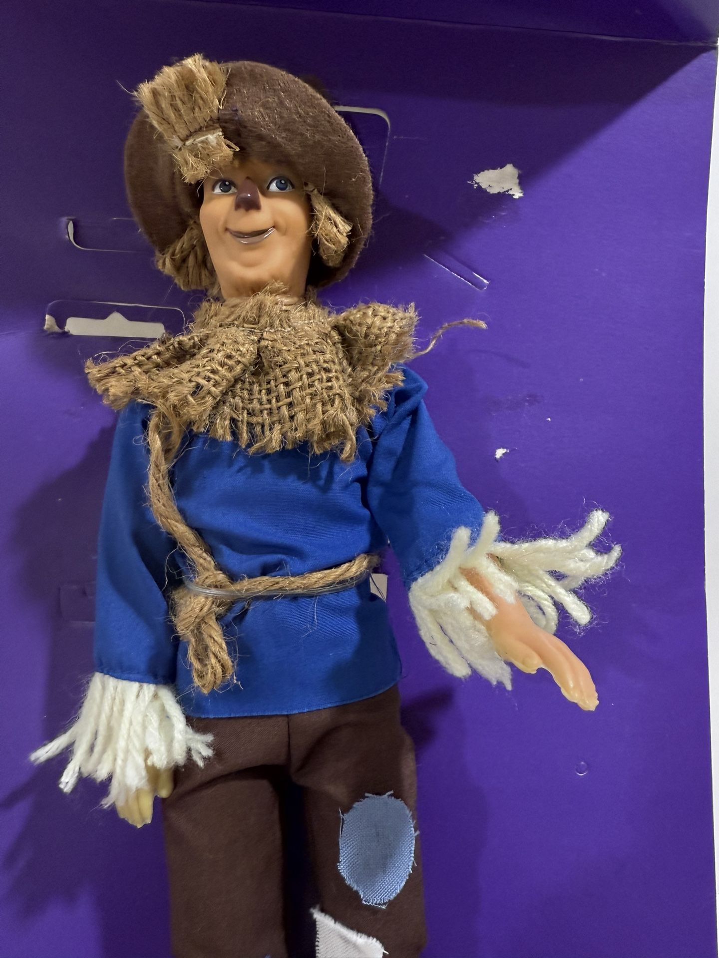 THE WIZARD OF OZ 1994 SCARECROW 12" DOLL STYLE #8859 IN BOX