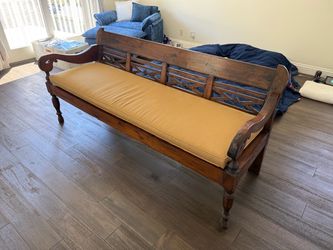 Beautiful vintage wood bench with pad