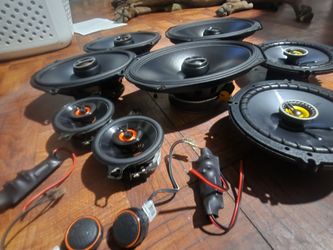 AFORDABLE NEW HALFWAY DECENT CAR AUDIO SPEAKER BUNDLE*ALPINE*
KICKER*JBL!!!!!!