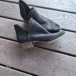 Lucky Brand Bootie Size 8