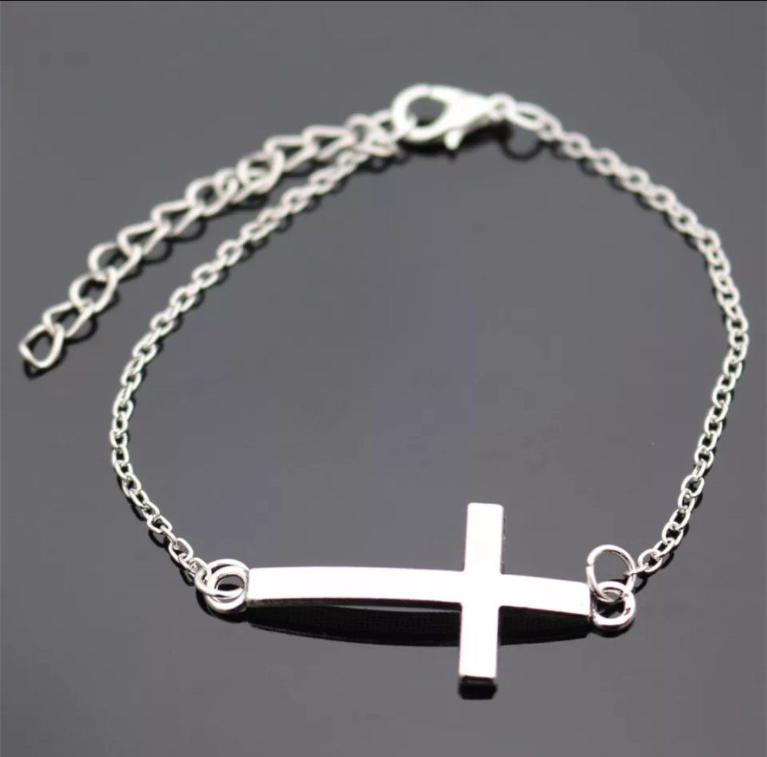 $8 new silver-plated adjustable cross bracelet