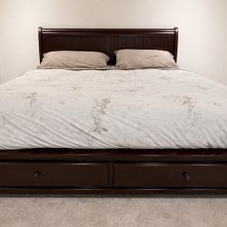 Bed 🛏️ (Cal King) + 2 Night Stands