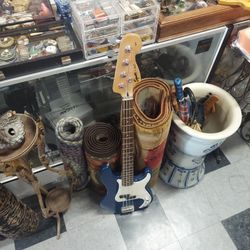 Fender Squire Affinity Bass Guitar