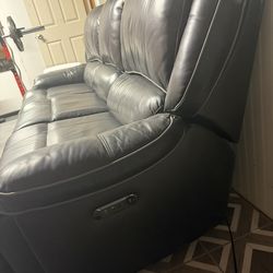 Dark Blue/Black Sofa w/ Middle Drink Rest