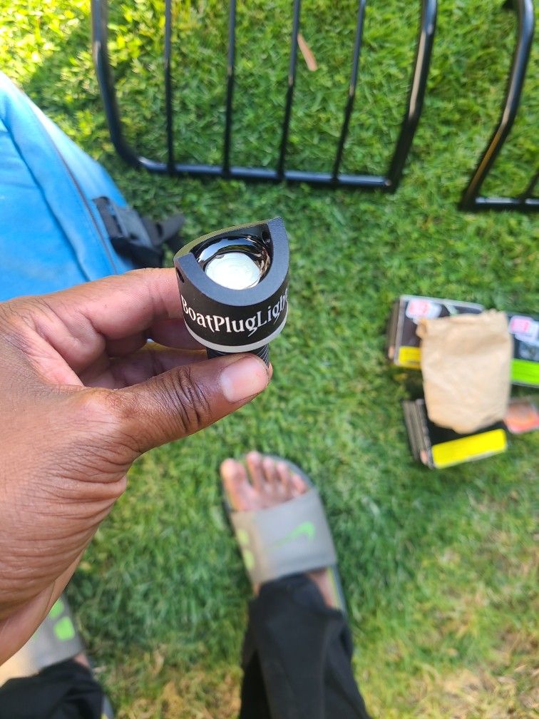 Underwater Transom Drain Light Plug