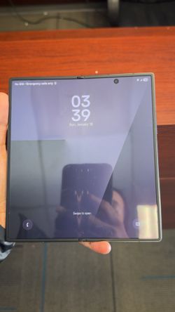 Samsung Fold 7 UNLOCKED 256GB