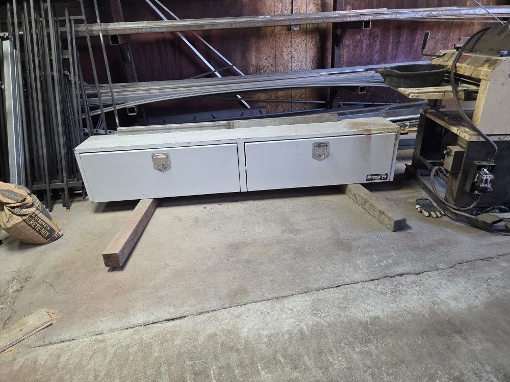Compartment Box/Storage Box