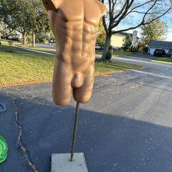 Heavy Duty Male Mannequin On Adjustable Pole With Heavy Metal Base 