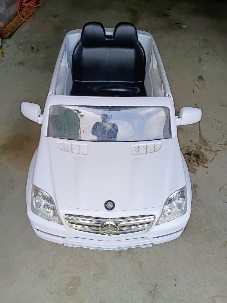 Kids 12v Mercedes Benz