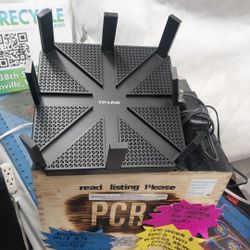 TP LINK Multi Band Wifi Router Mod.: AD7200