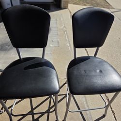 2 like new stools very comfortable  40.00