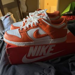Nike Dunk Low “Syracuse”