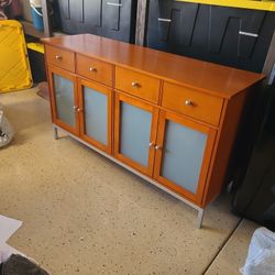 Brown Cabnet / Sideboard