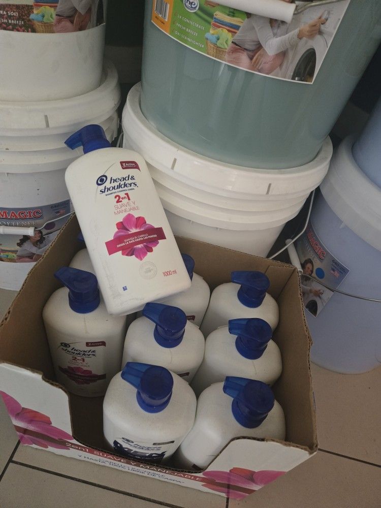 Head And Shoulders Shampoo