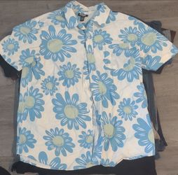 Mens XL shirts $10 bundle