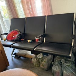 Airport chair W/ Chargers & cupholders 