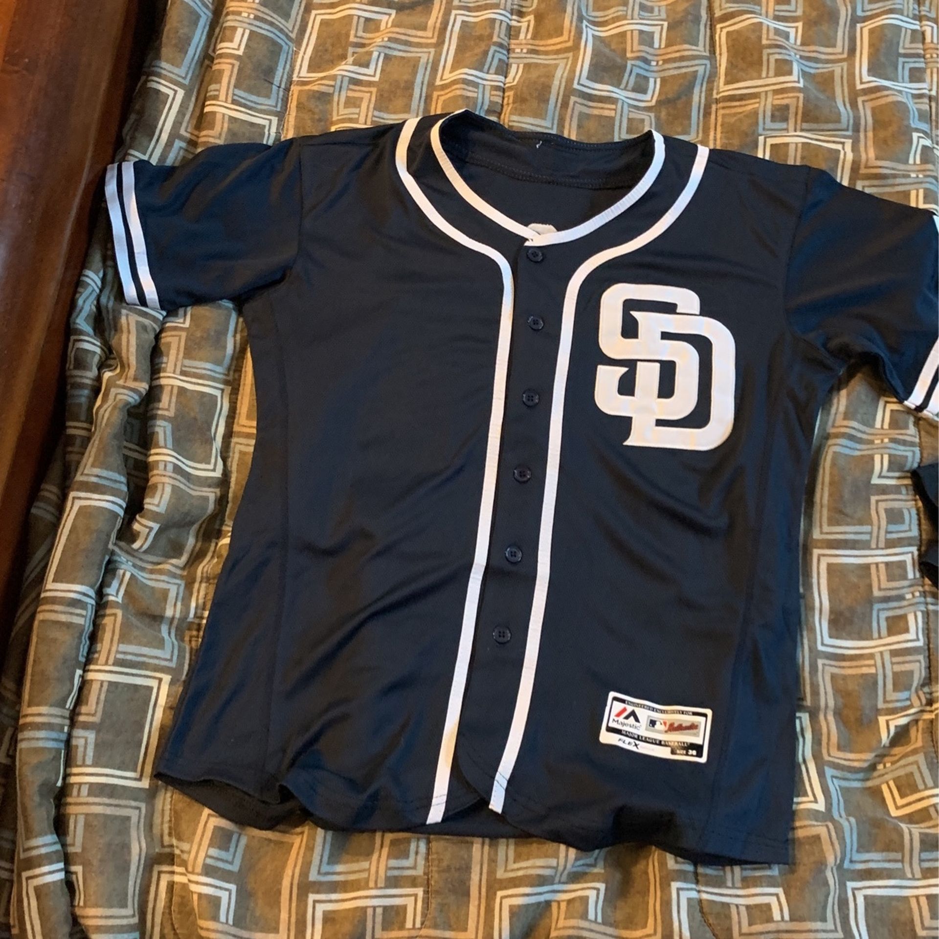 Fernando Tatis Jr. Adult Small Jersey