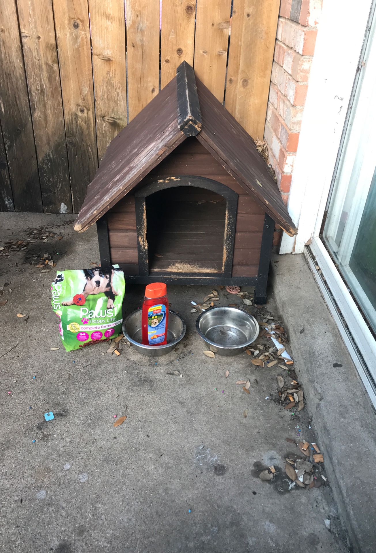 Casa de perro mediana/medium dog house