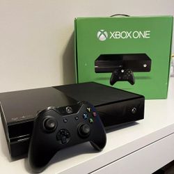NEW MICROSOFT XBOX ONE 500gB + 8 GAMES + CONTROLLER + WARRANTY
