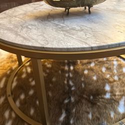 Round Coffee Table 