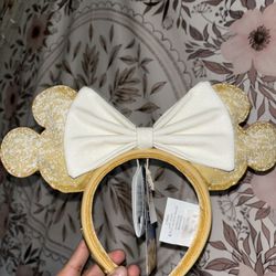 Loungefly Disney Parks Beignet Scented Minnie Ears