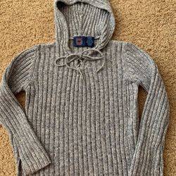 Hooded Cable Knit Silver Glitter Sweater, Size M (juniors)