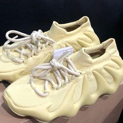 Yeezy 450 Sulfur. 