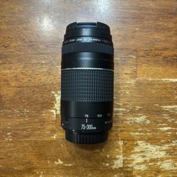 Canon EF 75-300 F/4-5.6