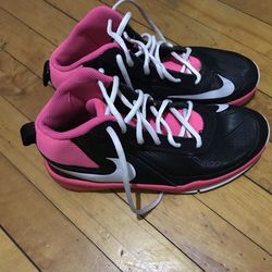 Girls Nike Team Hustle D7