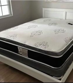 Queen Pillowtop  mattress and box - New