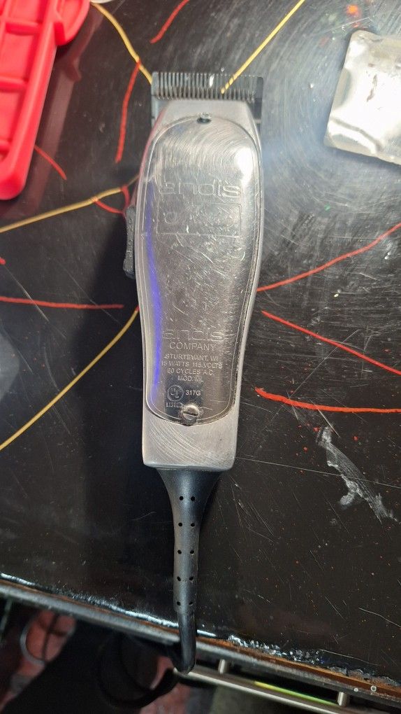 Vintage Hair Trimers And Metal Guards