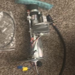 99-2001 Fuel Pump For  Expedition