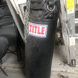 Title Boxing Dual Bag With Stand 