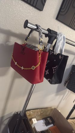 Purses /wallets