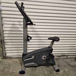 Nautilus U614 Upright Exercise Bike Low Impact Cardio