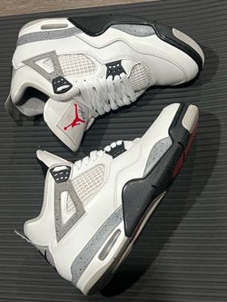 Jordan 4s Wc size 9.5