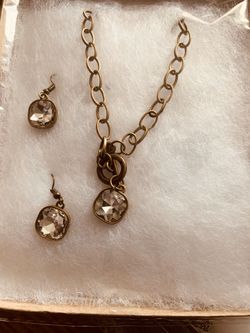 Elegant boxed diamond necklace & Earrings set