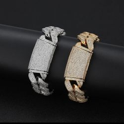 Men’s  Cuban Link Baguette Bracelet 